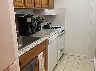 18-24 25th Rd #RH1, Astoria, NY 11102