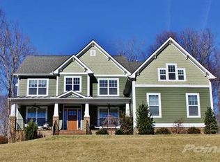 2742 Royal Crest Dr, Midlothian, VA 23113