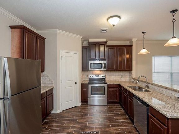 5th image of 304 Cooner St #A-b