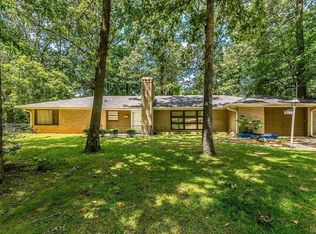 1860 Hill Hedge Dr, Montgomery, AL 36106