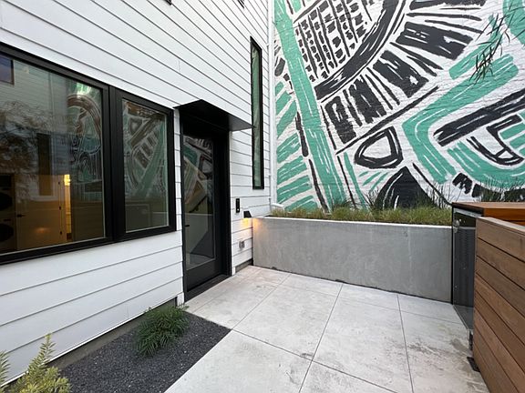 5th image of 345 8th St #103