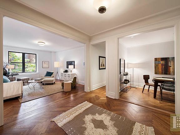 3rd image of 905 W End Ave #23