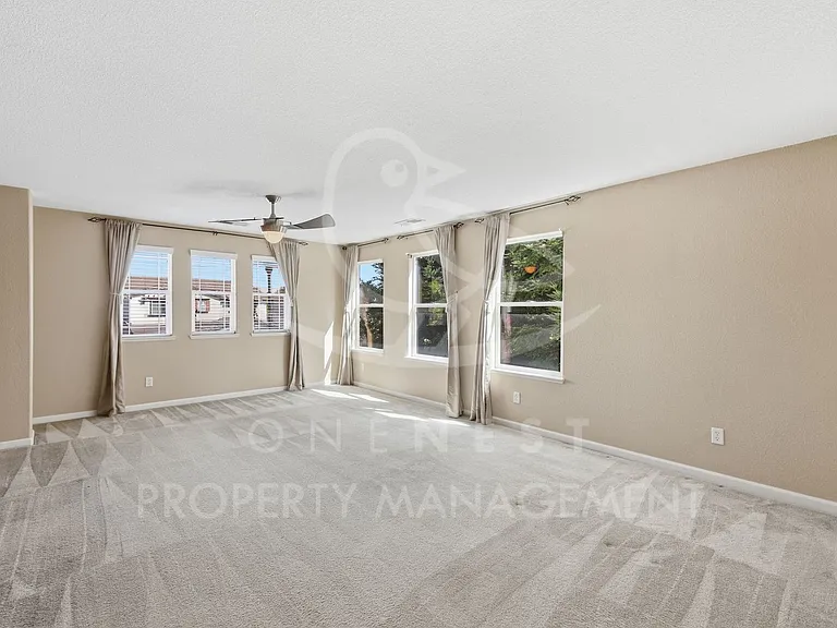 2708 Woodfield Way — Photo 19