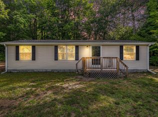 815 Woodhaven Ct, Gaylord, MI