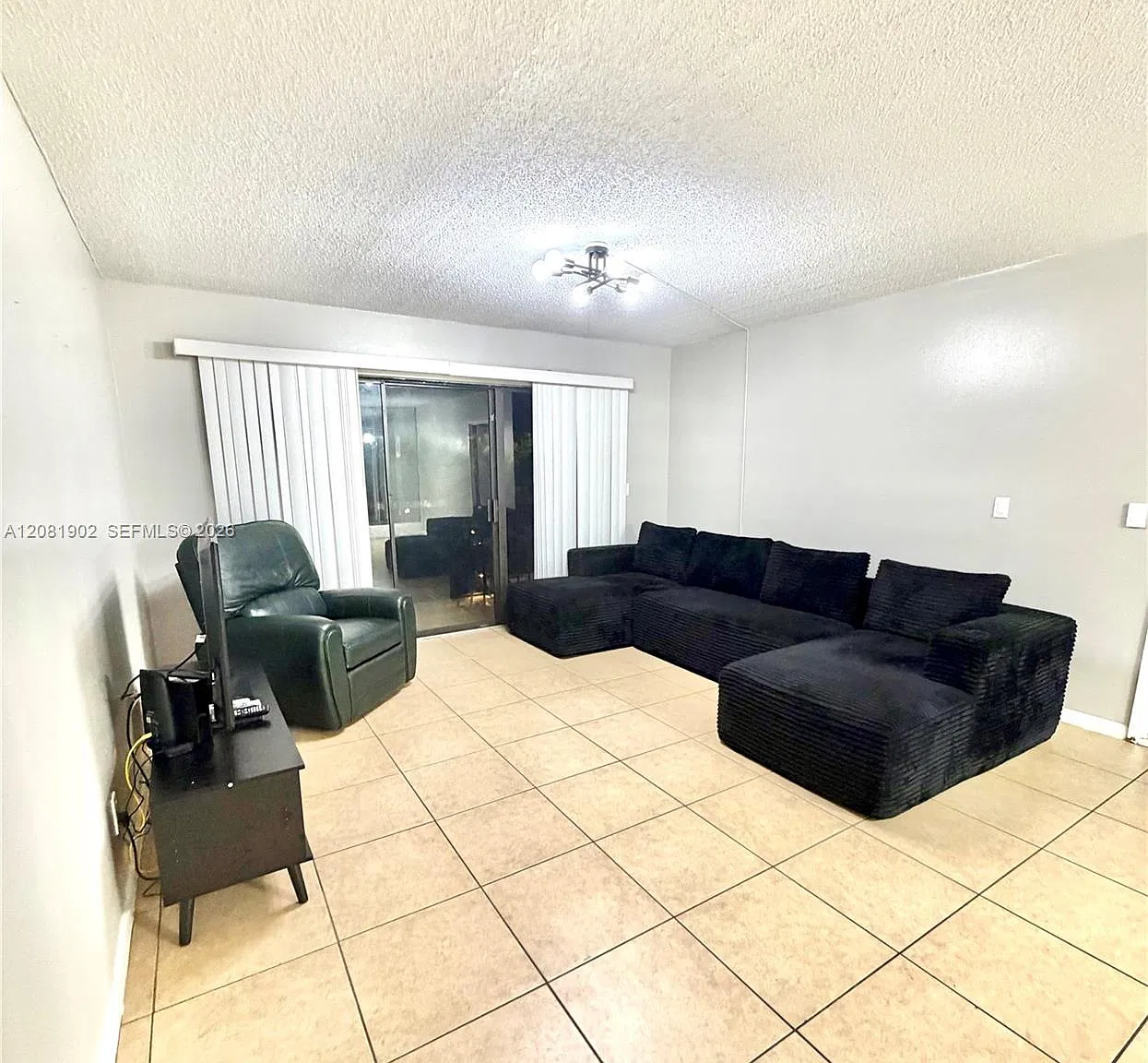 2 bed, $1,800 — Photo 4