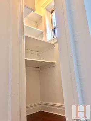 Rented by Hinds Property Group | media 25