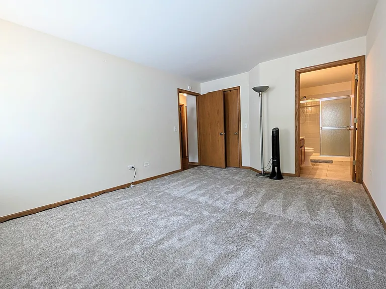 66 Beechmont Ct — Photo 8
