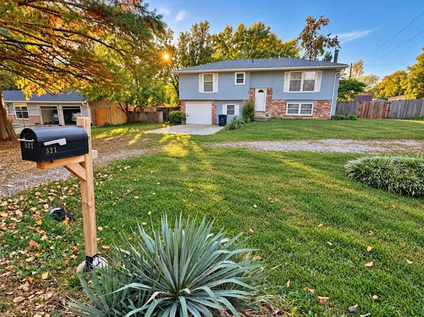 521 N Broadview Ct, Columbia, MO 65201