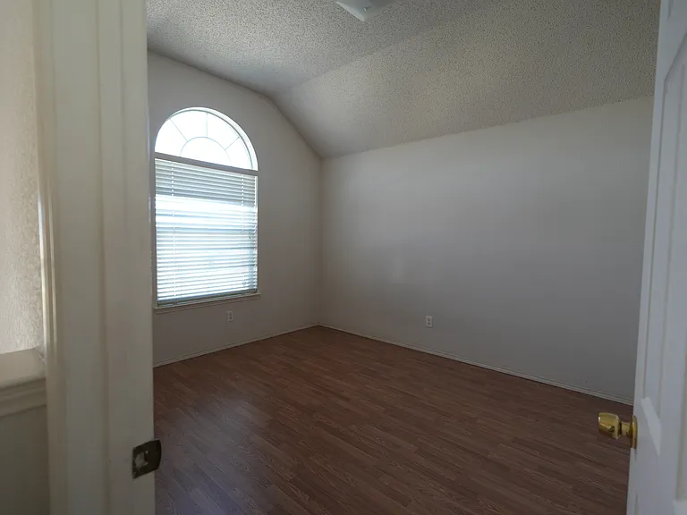 3012 Mill Ridge Dr — Photo 13