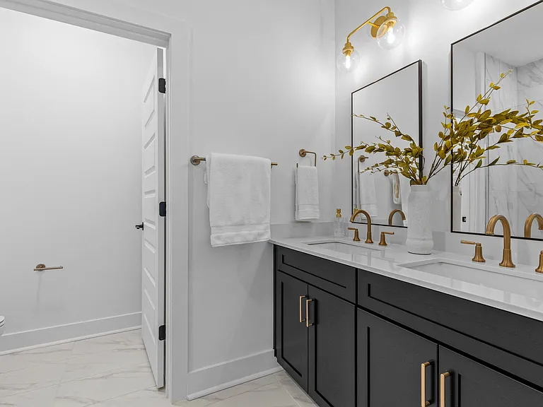 The Collection at North Davidson Townhomes for Rent in NoDa — Photo 97