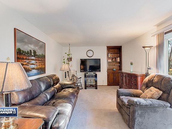 Comfortable living room