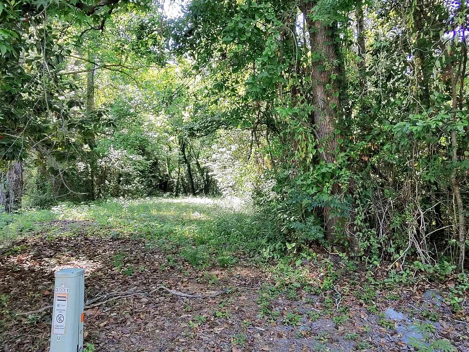 1st image of Lang Rd #1