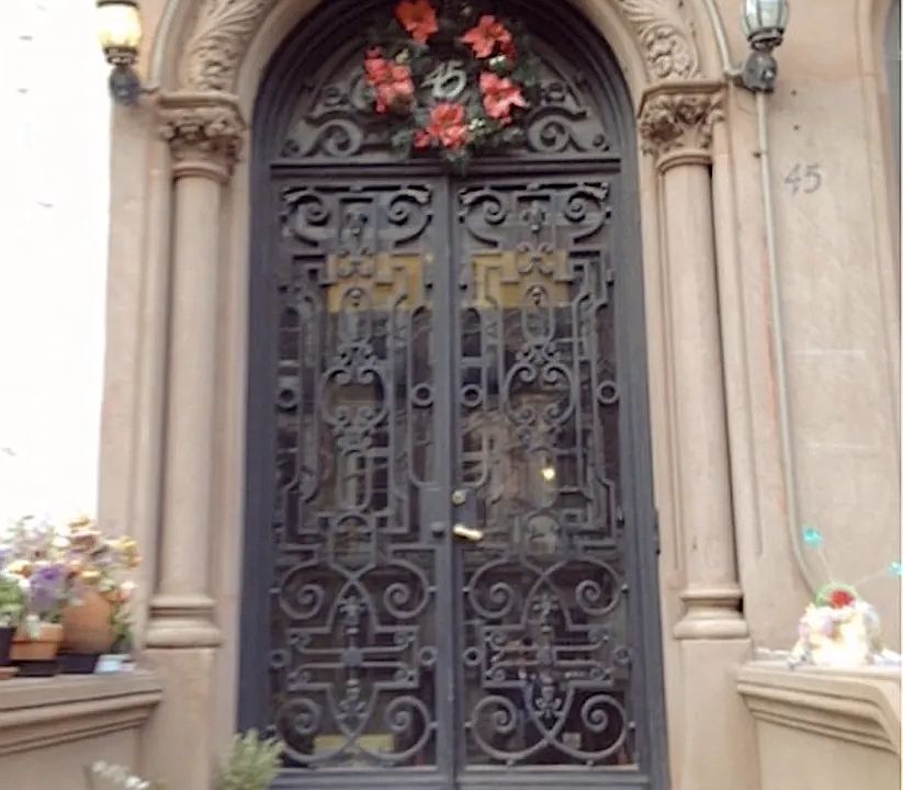 1st image of 45 W 74th St APT 14