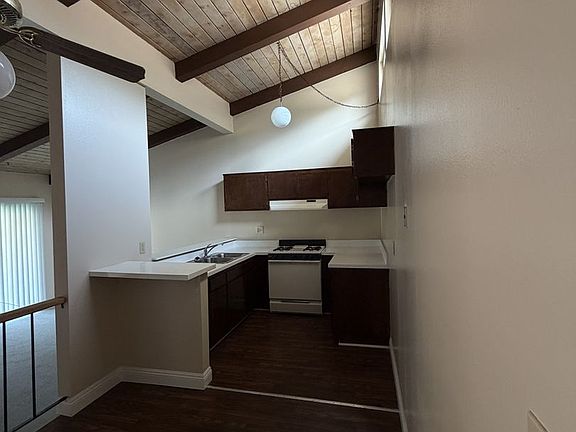 4th image of 788 N Garfield Ave APT 23
