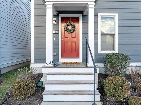 3612 Starkville St, Saint Charles, MO 63301
