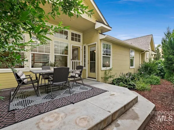 13379 N 8th Ave, Boise, ID 83714