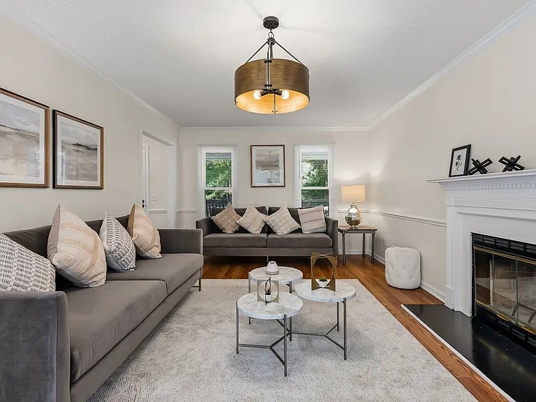 401 Redpath Dr — Photo 9