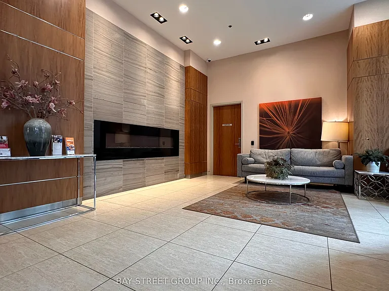 50 Town Centre Ct #1707 — Photo 1