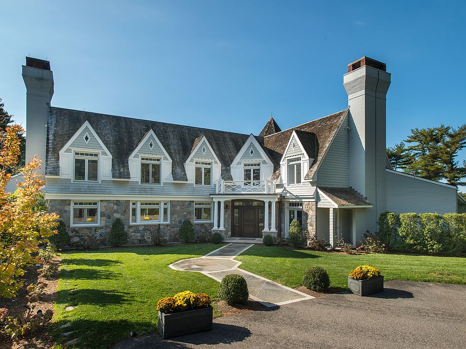 600 Oenoke Ridge