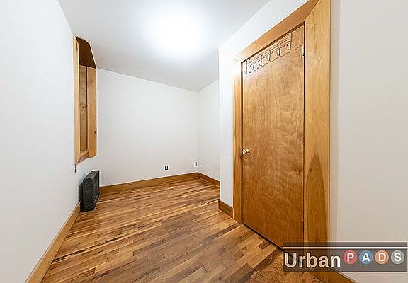 4th image of 356 Franklin Ave