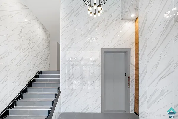 Rented by EXR | media 73