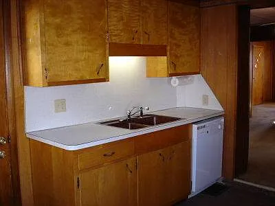 716 Spruce Ave SW — Photo 4