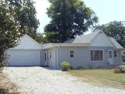 106 E South St, Bismarck, IL, 61814