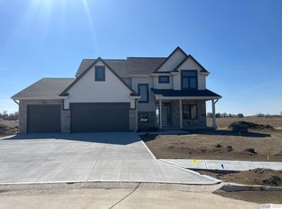 2207 N 22nd Cir, Ashland, NE 68003