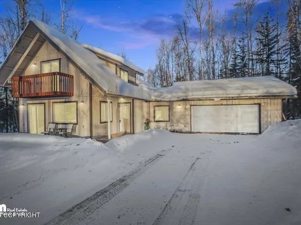 9061 W Alice Ann Ln, Wasilla, AK 99623
