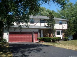 2921 Stony Point Rd, Grand Island, NY 14072