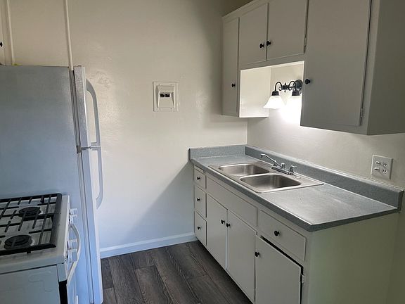 2nd image of 8833 Mission Dr APT 29