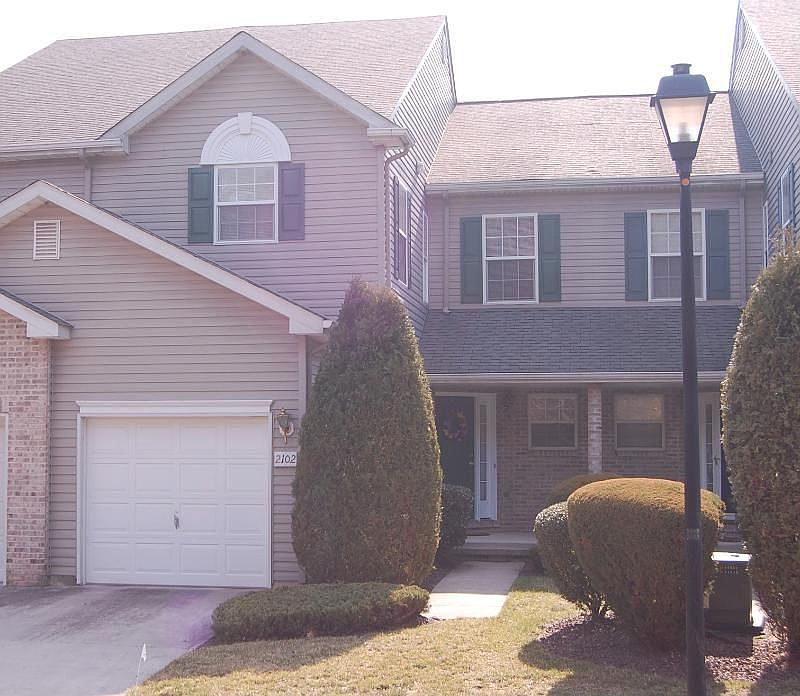 1st image of 2102 Braken Ave