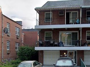 8458 Abingdon Rd, Kew Gardens, NY 11415