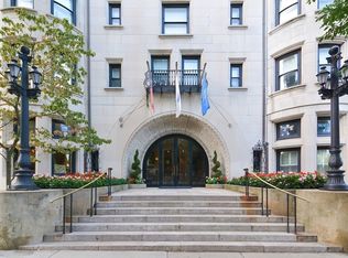 416 Commonwealth Ave APT 704, Boston, MA 02215