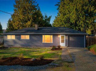8423 198th St SW, Edmonds, WA 98026