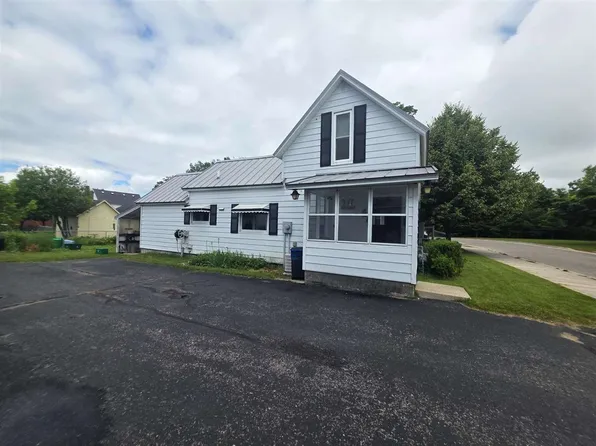 306 Ione St, Petoskey, MI 49770