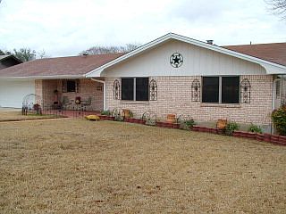 1st image of 115 Skyview Dr
