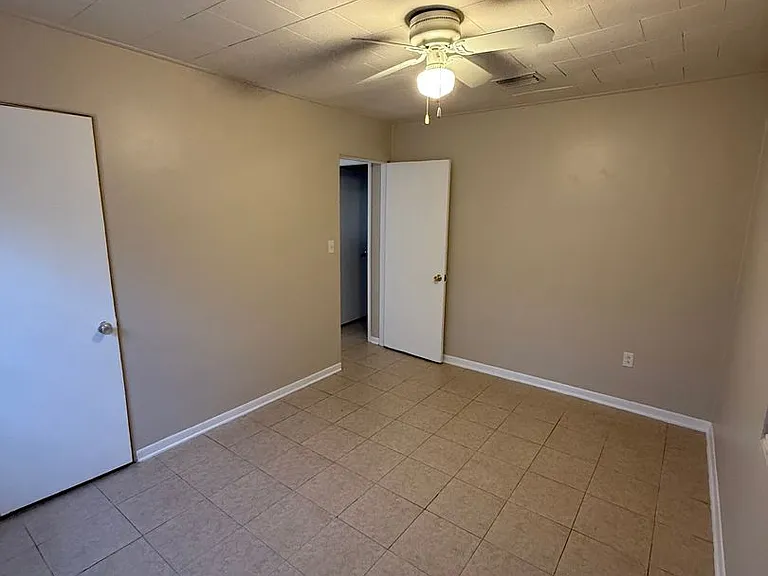 122 Laurel Oak St — Photo 7