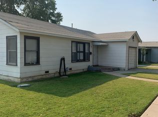 702 W 25th St, Merced, CA 95340