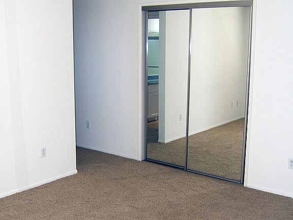 5th image of 11970 Walnut Ln APT 105