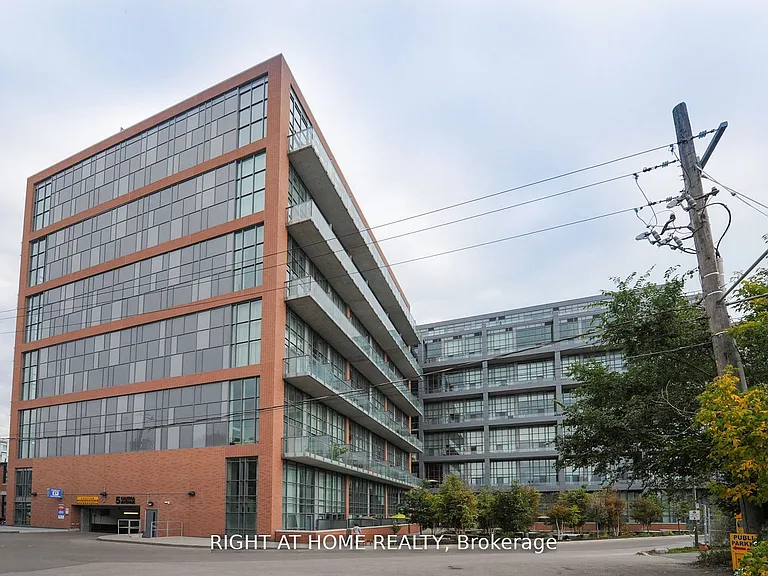 5 Hanna Ave #612 — Photo 8