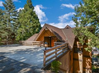 345 Castle Gate Rd, Lake Arrowhead, CA 92352