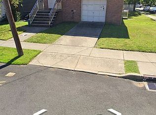 174 Kennington St, Staten Island, NY 10308