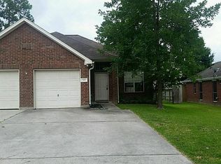 202 Canterbury Dr, Conroe, TX 77303