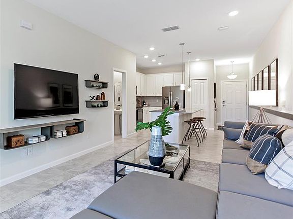 2nd image of 10082 Red Eagle Dr