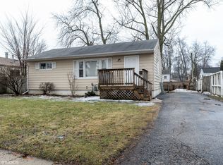 1621 Rice St, Waukegan, IL 60087