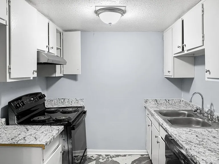 225 W McDowell Rd — Photo 19