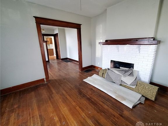 4th image of 14-16 W Bruce Ave