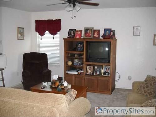 4th image of 416 N Cascades Ave APT 1