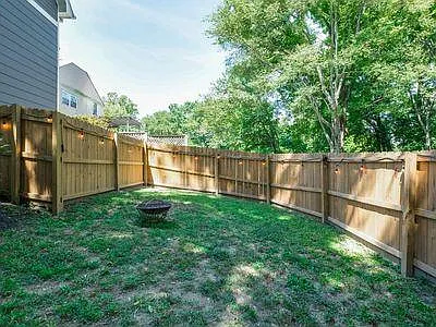 1023 Petway Ave #B — Photo 18